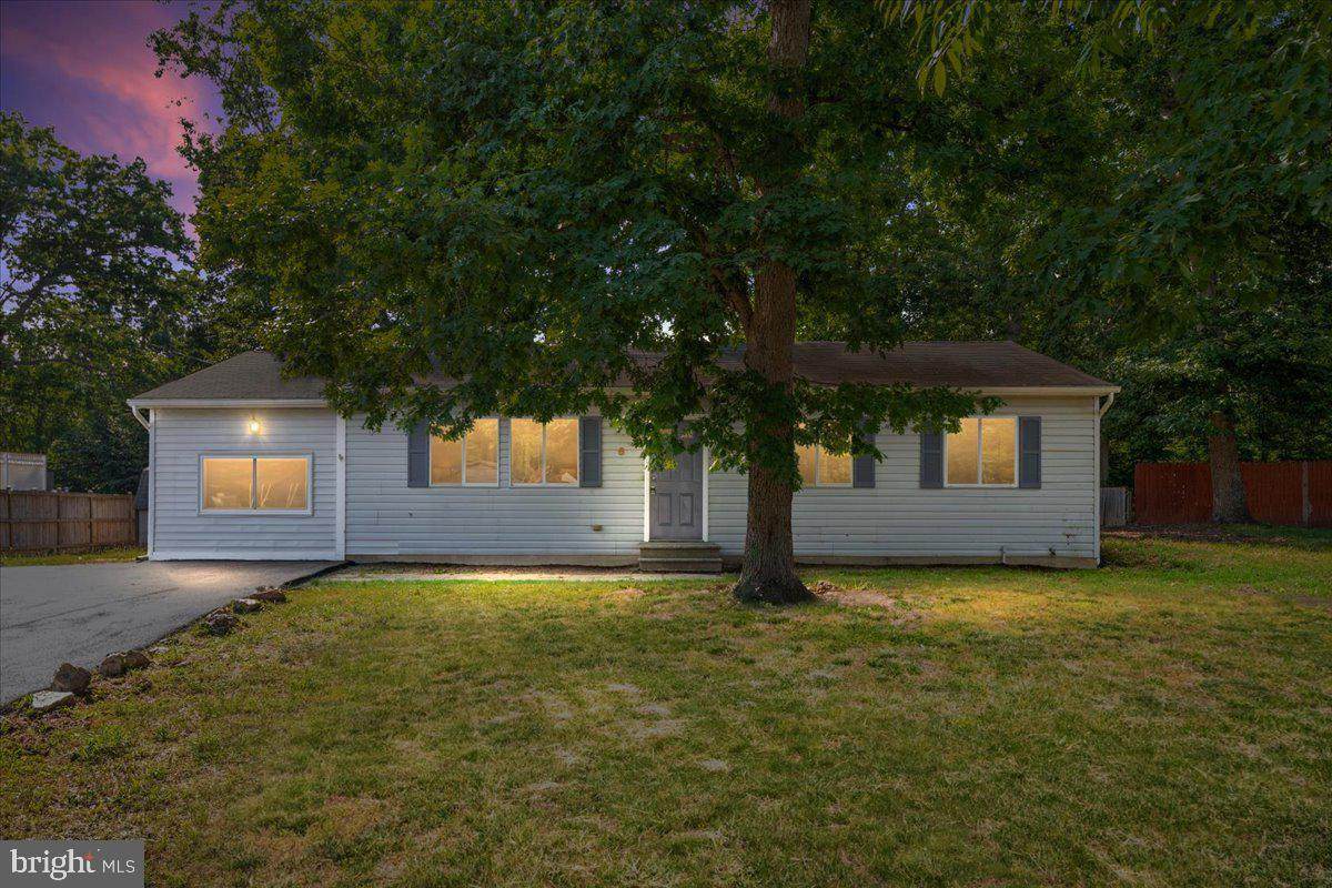 6 Breezy Hill Drive - Photo 1