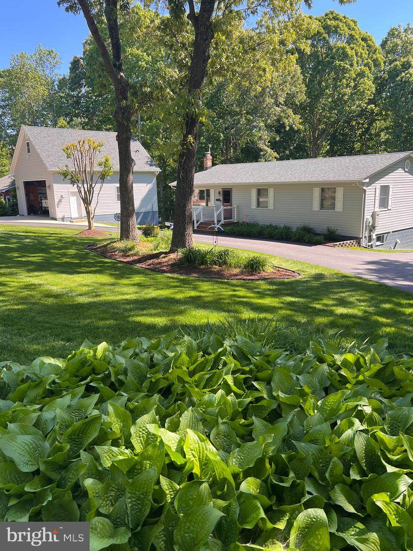 23008 Hopton Lane - Photo 1