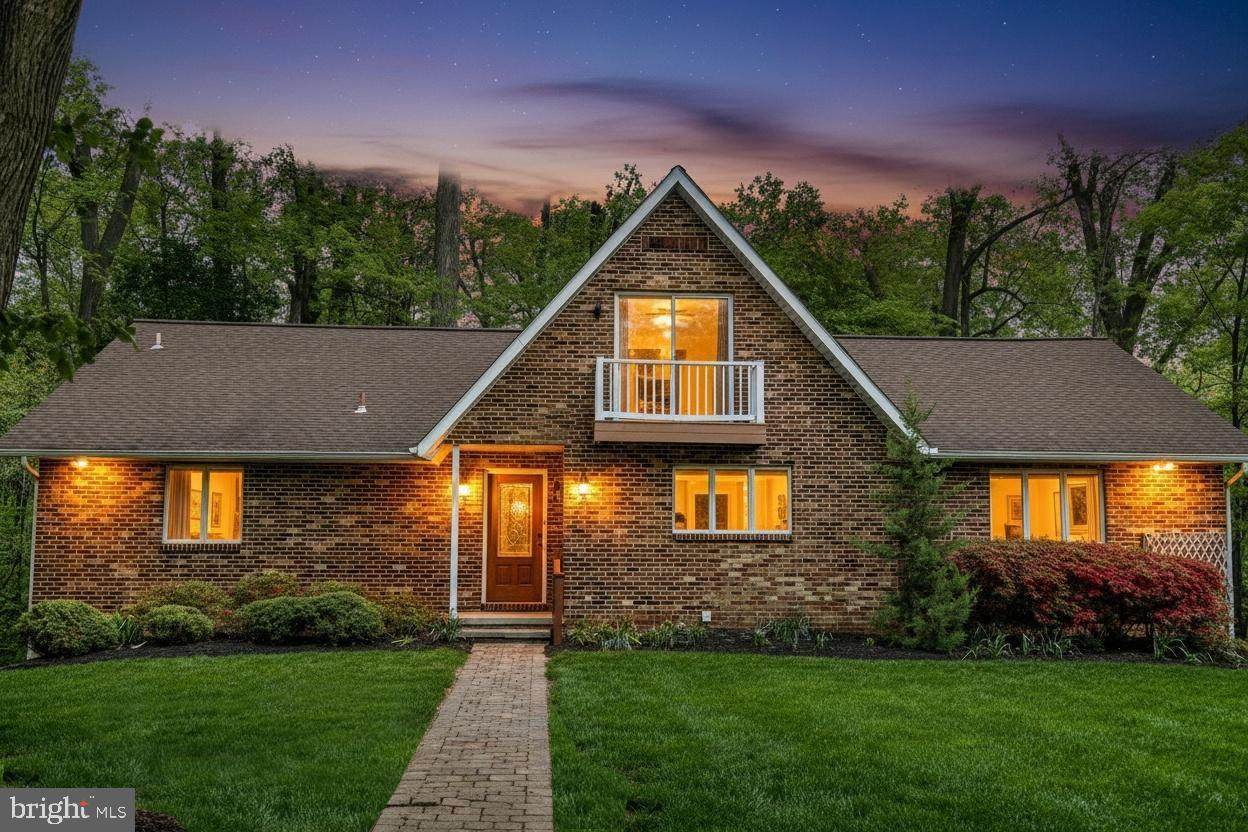 38 Maple Lane - Photo 1