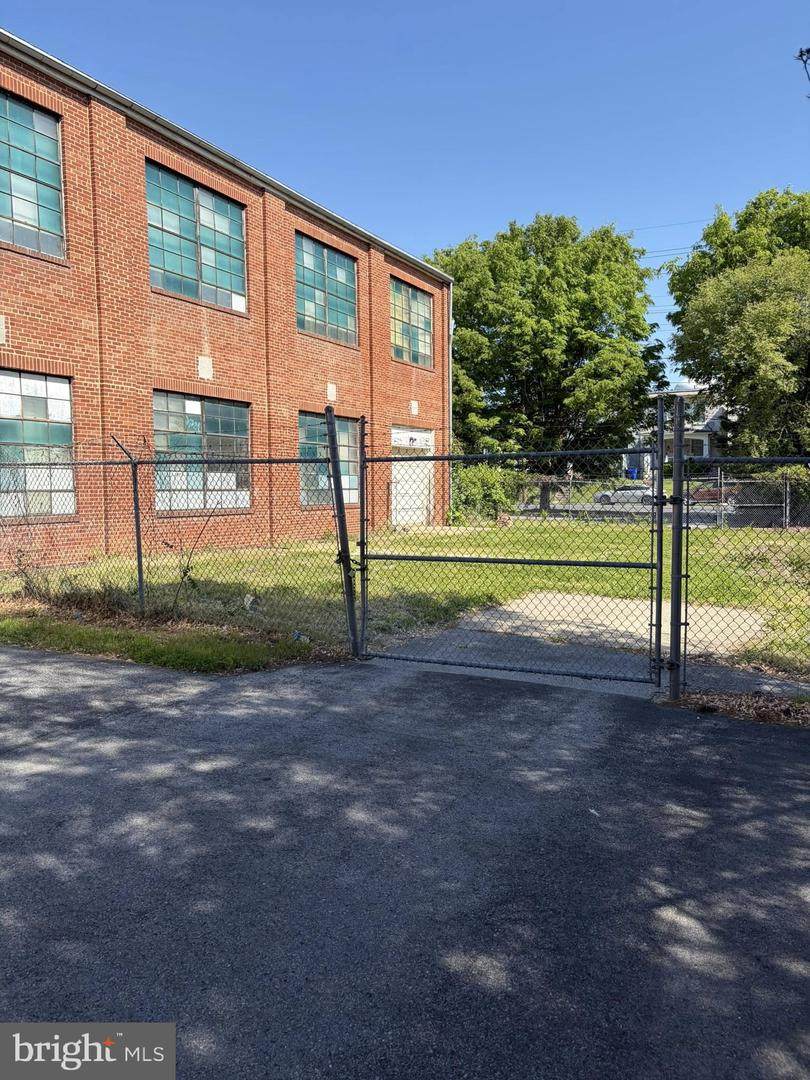 241 4TH Street - Photo 1
