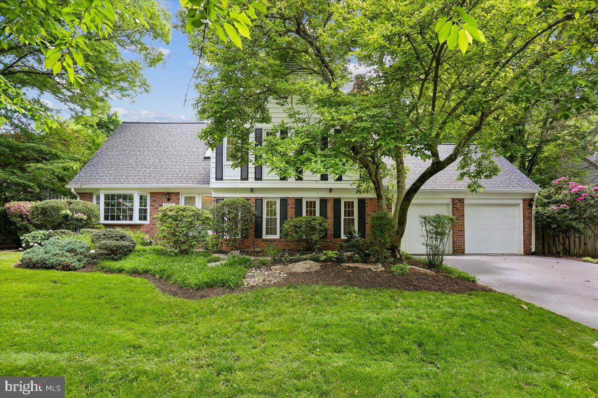 11427 Bedfordshire Avenue - Photo 1