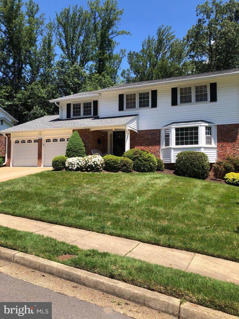 7740 Carrleigh Parkway - Photo 1