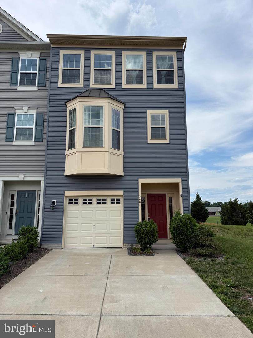2401 Copa Court - Photo 1