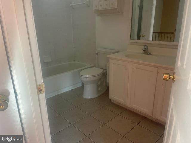 https://bt-photos.global.ssl.fastly.net/brightmls/orig_boomver_2_804922394504-2.jpg