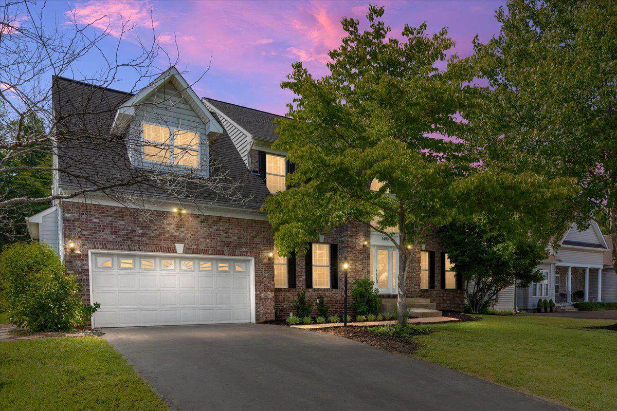 7490 Admiral Nelson Drive - Photo 1