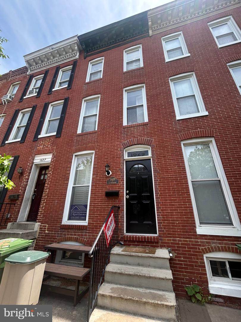 1629 Hanover Street - Photo 1