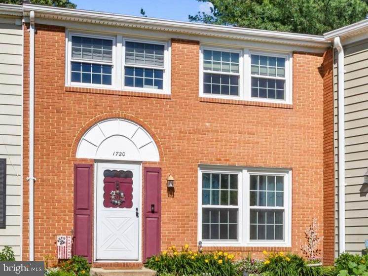 1720 Gunwood Place - Photo 1