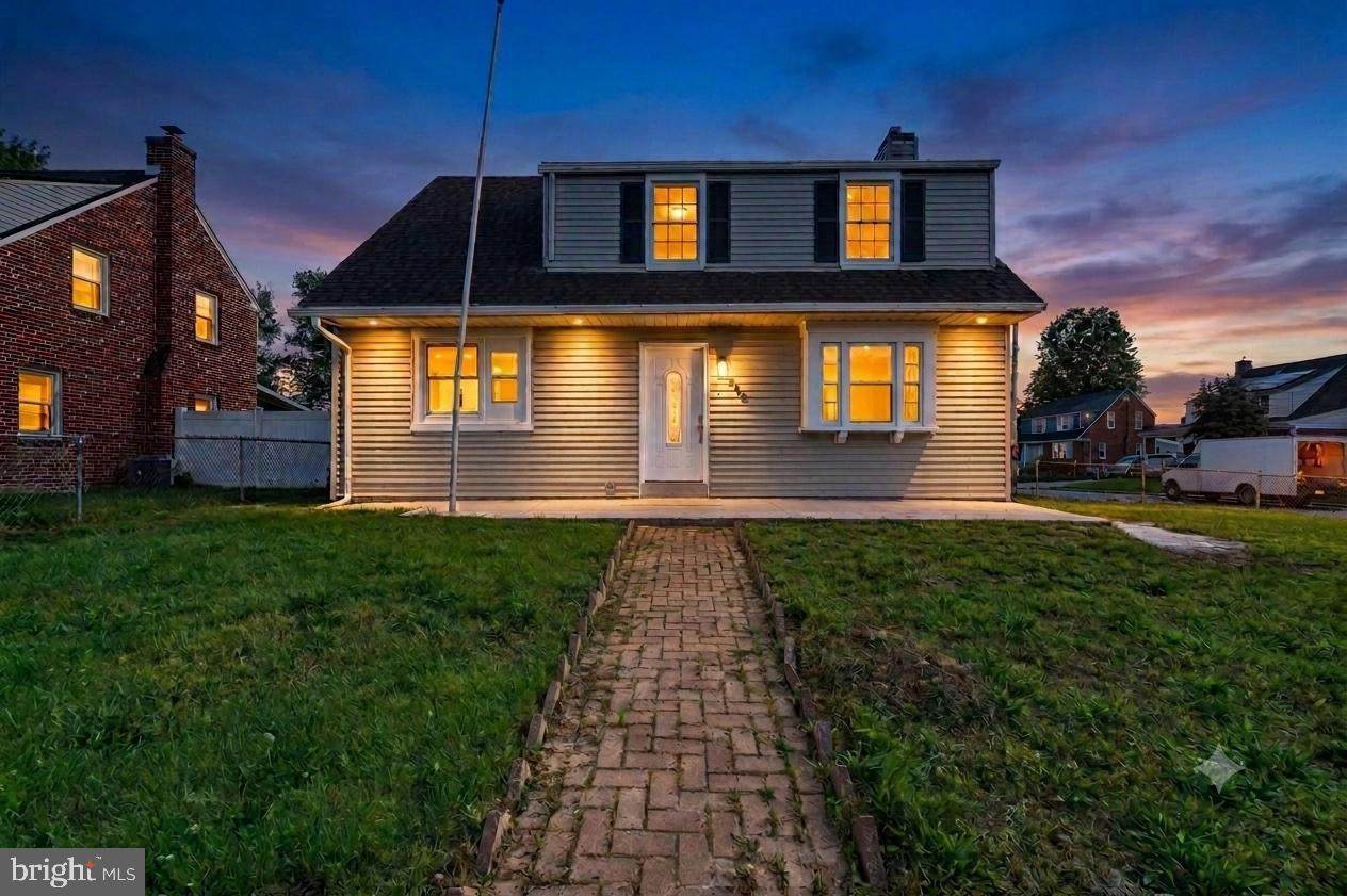 542 Stanbridge Road - Photo 1
