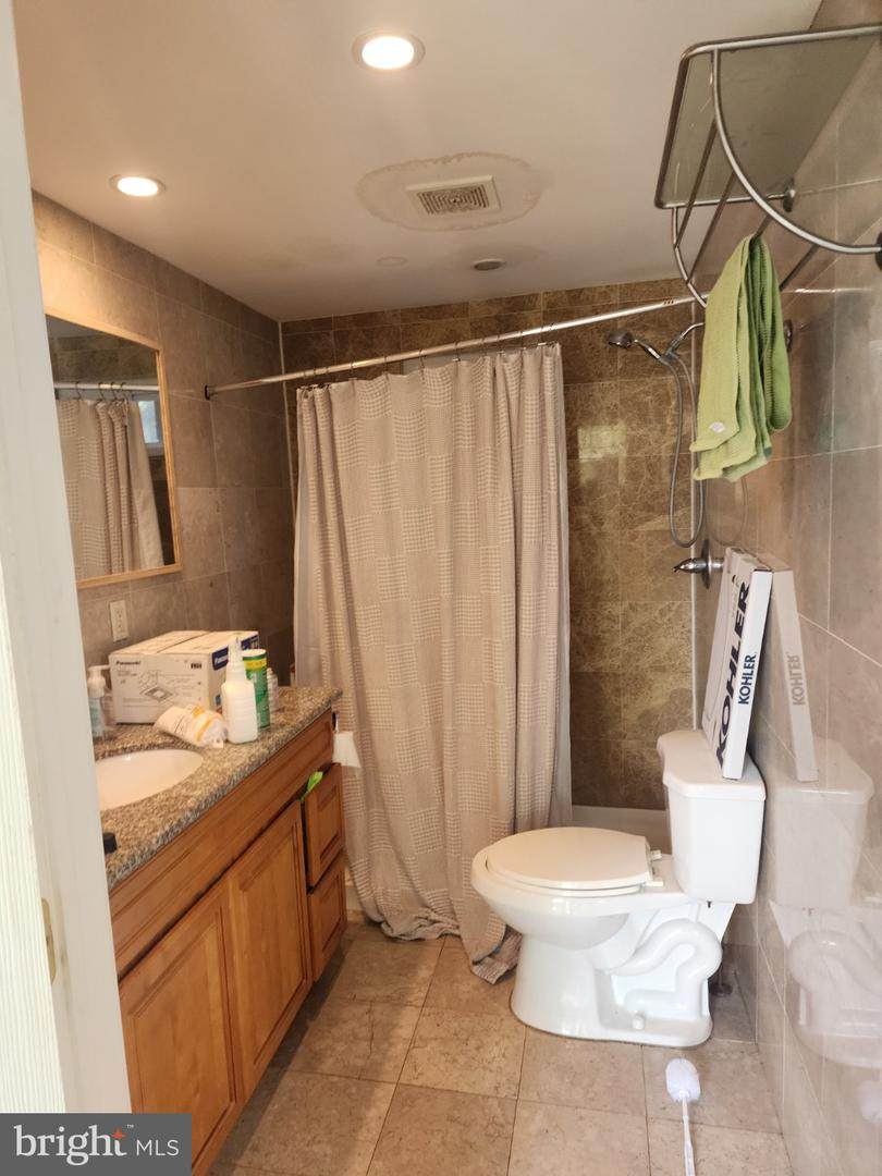 802 Second St - Photo 1