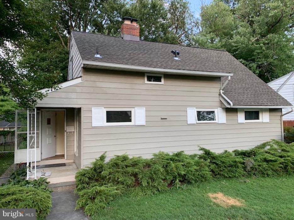 5812 Wainwright Avenue - Photo 1