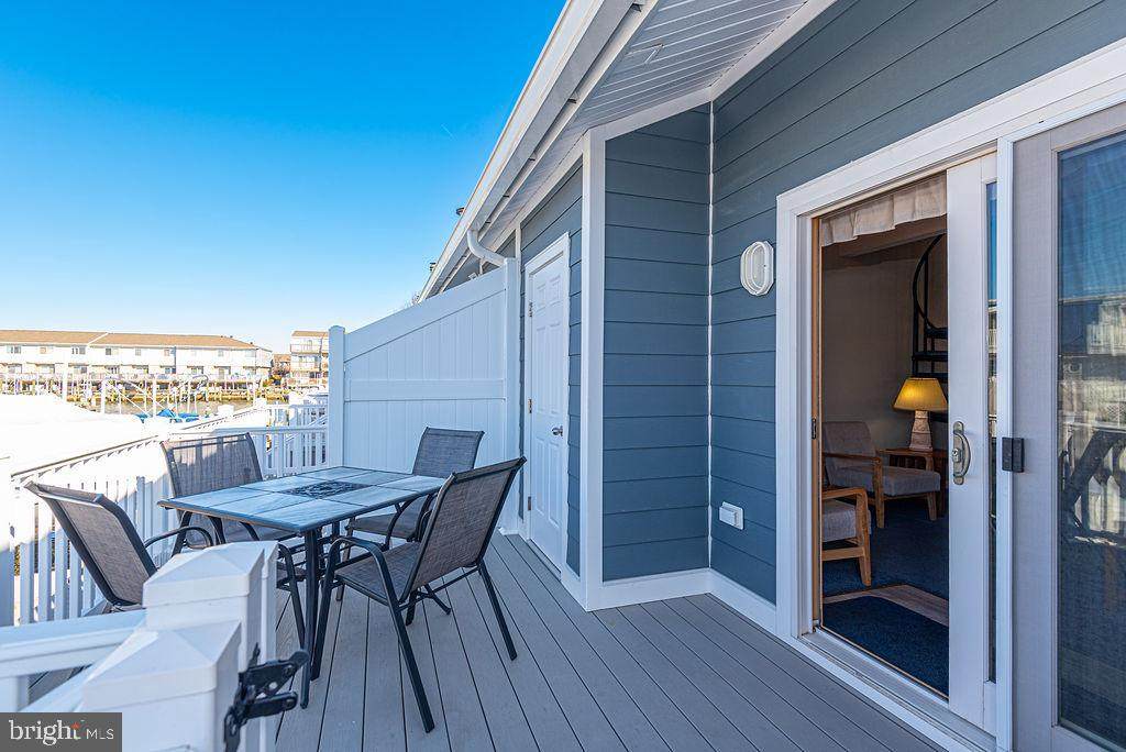 2819 Plover Drive - Photo 1
