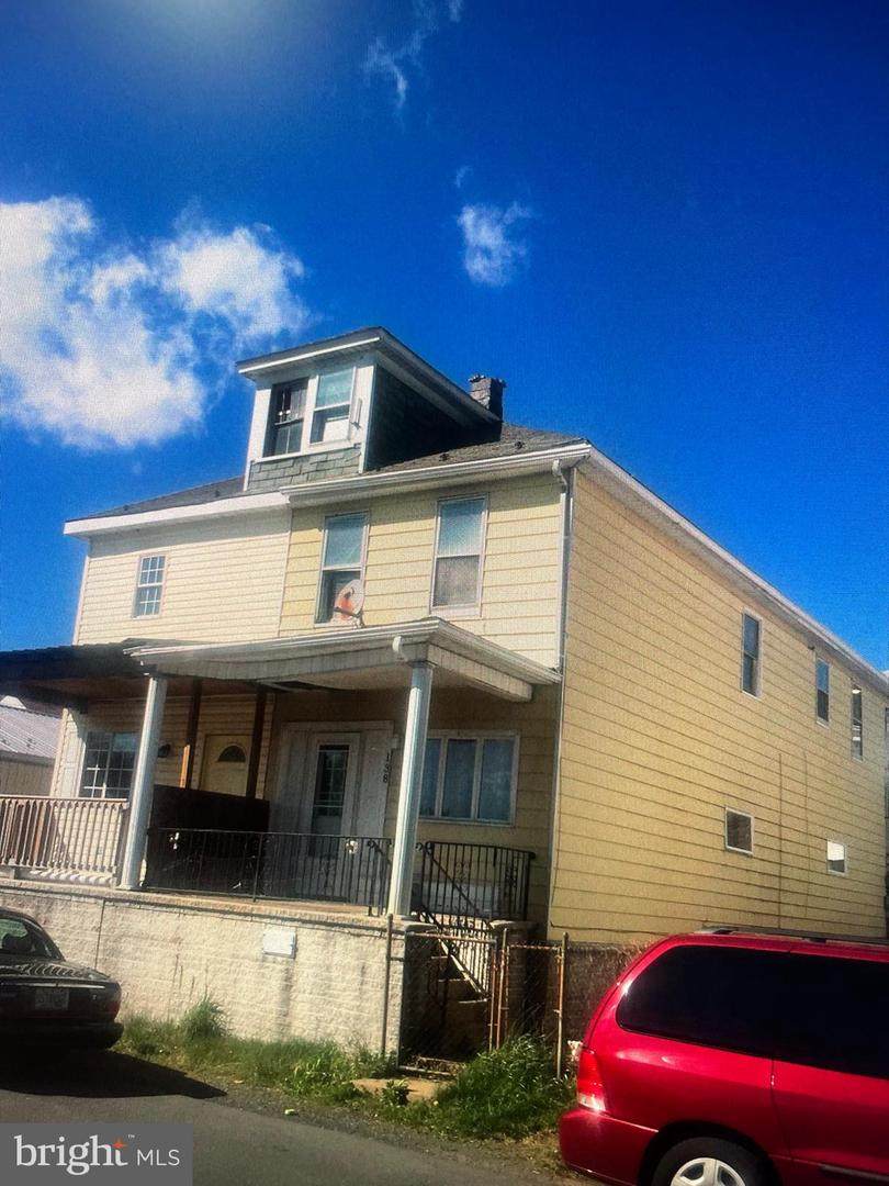 138 Railroad Street - Photo 1