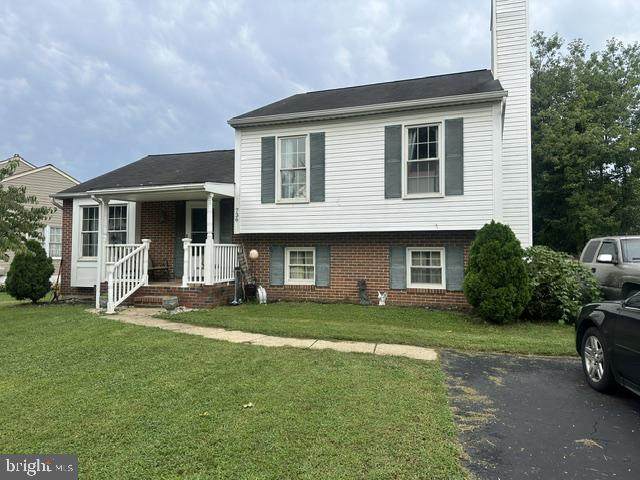736 Sunnyfield Lane - Photo 1