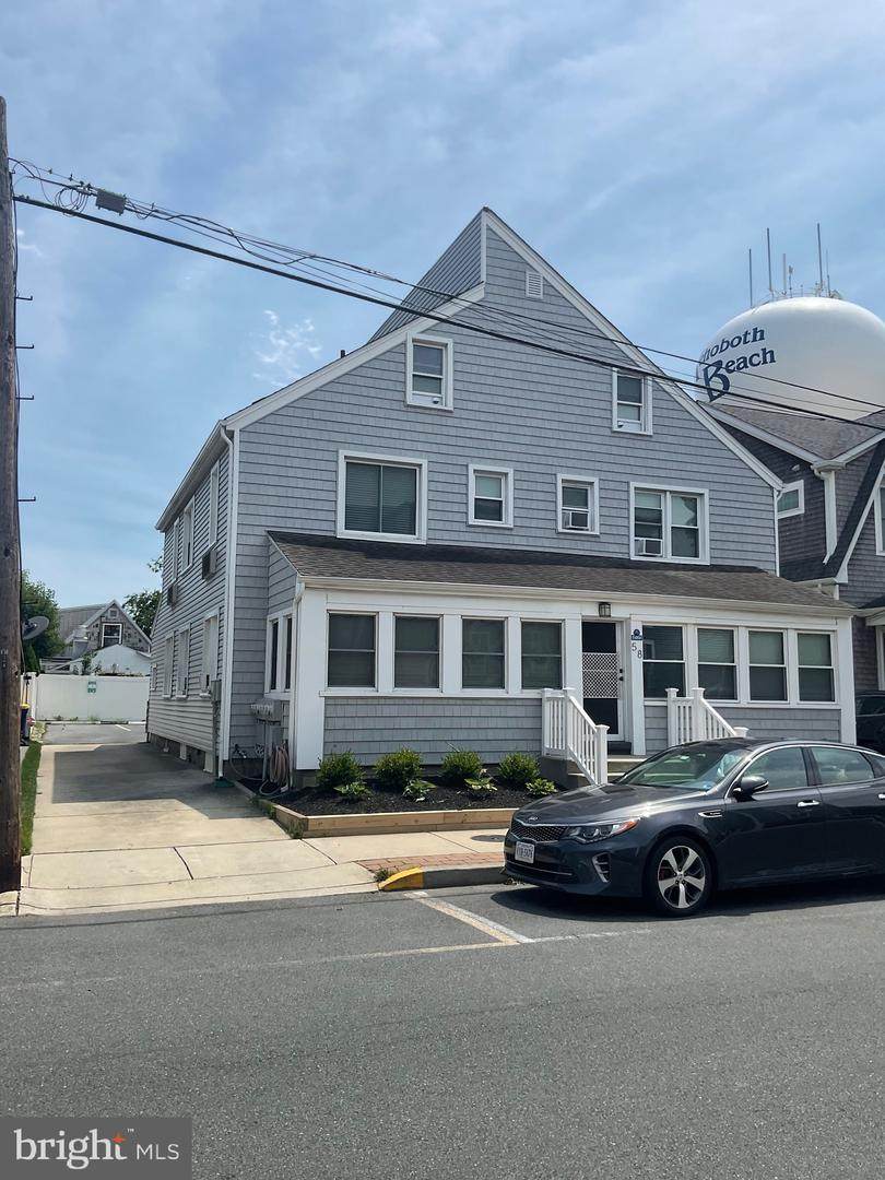 58 Maryland Avenue - Photo 1
