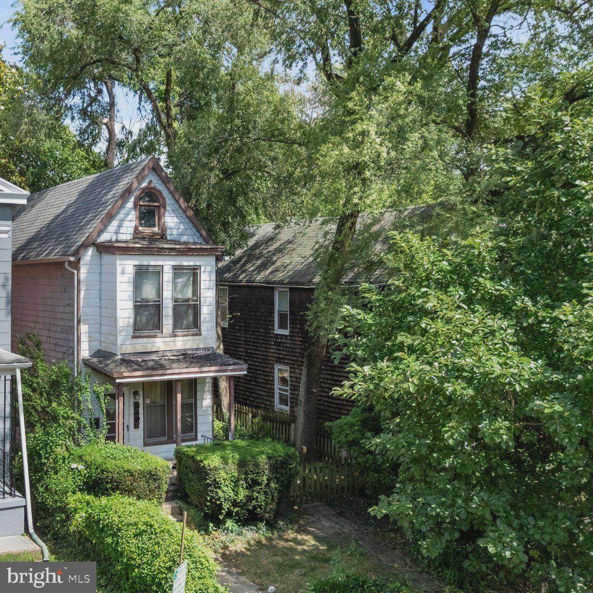 3407 Barclay Street - Photo 1