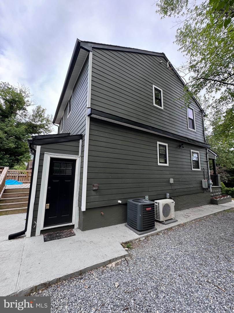4252 Dix Street - Photo 1