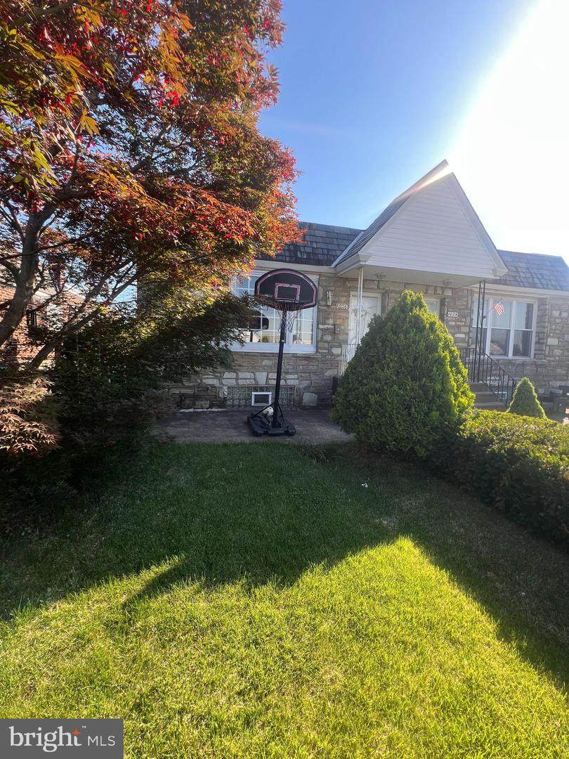 1026 Chandler Street - Photo 1