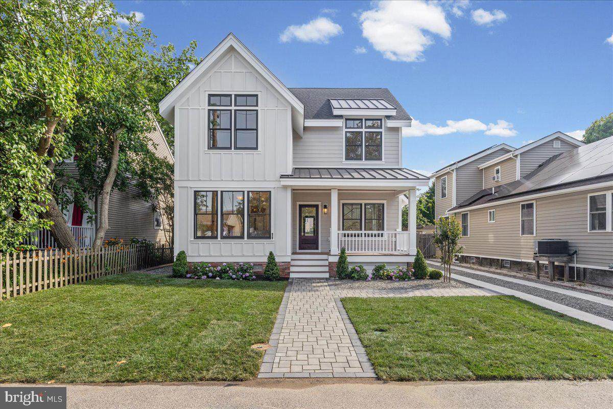 11 Mechanic Street - Photo 1
