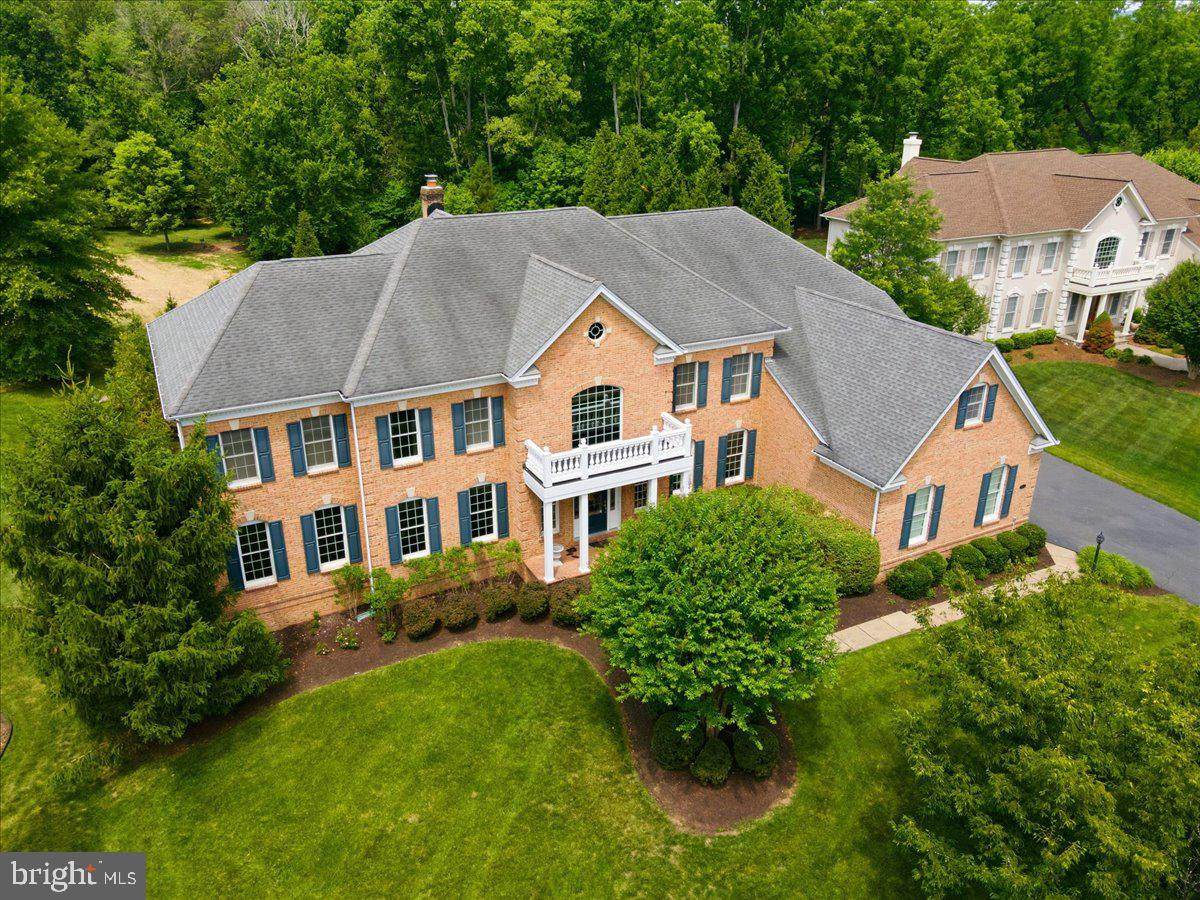 5808 Malvern Hill Court - Photo 1