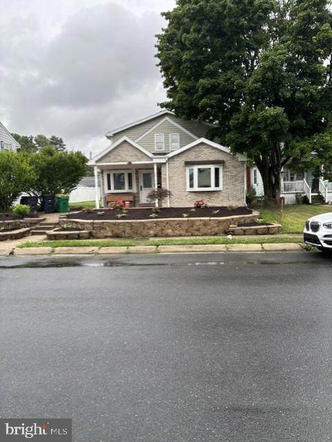 2310 Lincoln Avenue - Photo 1