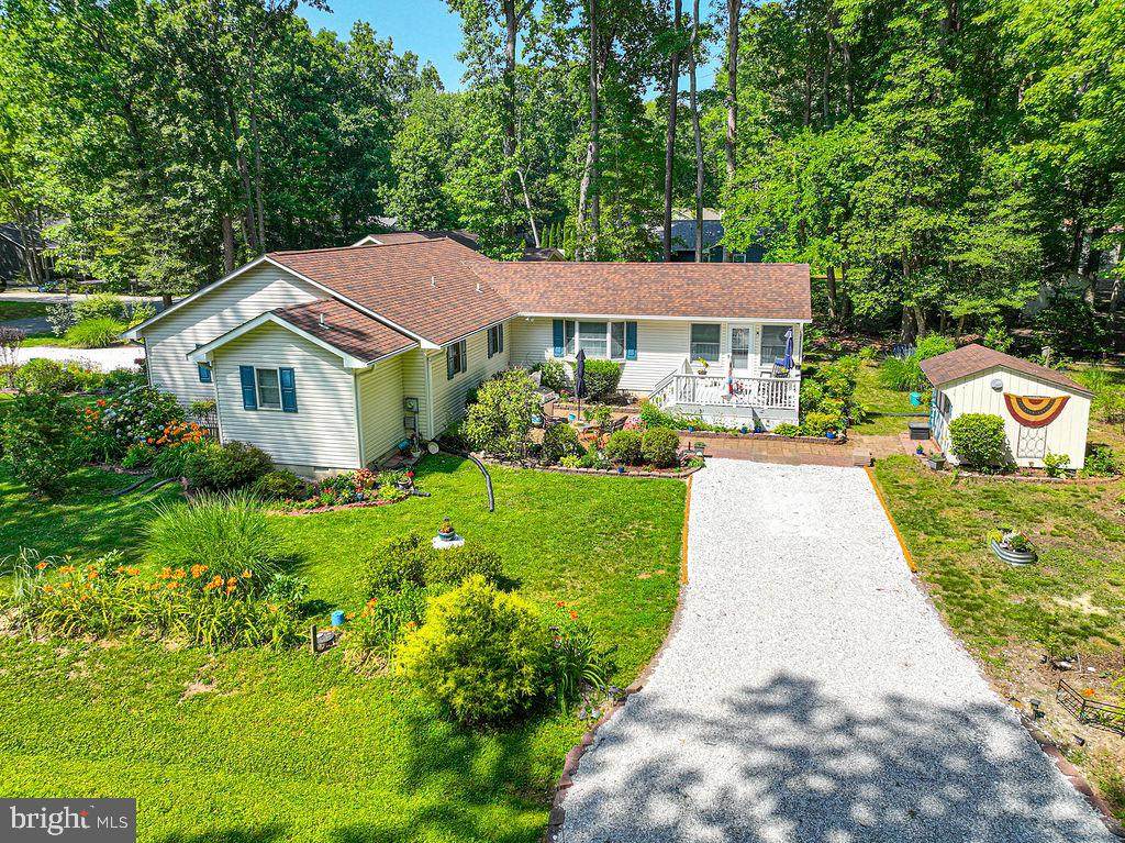 151 Sandyhook Road - Photo 1