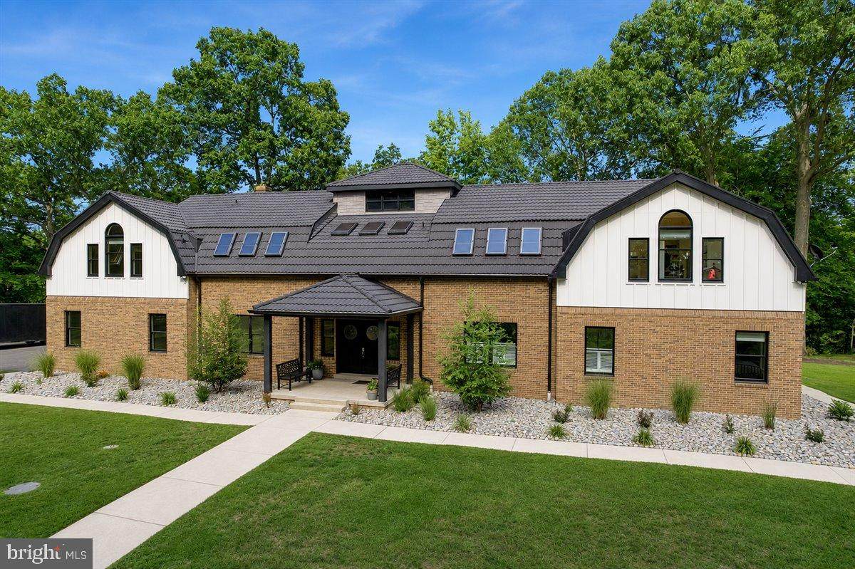 7785 Swan Lane - Photo 1