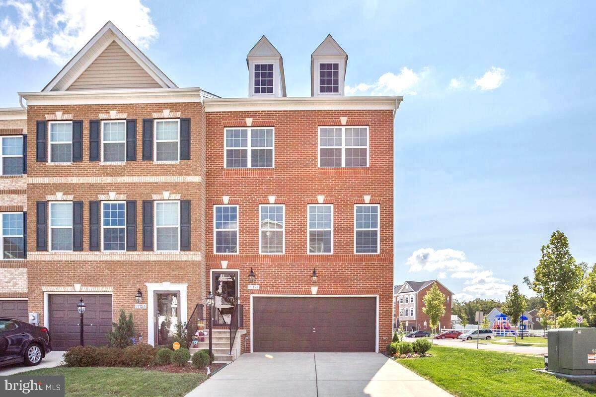 11121 Southport Place - Photo 1