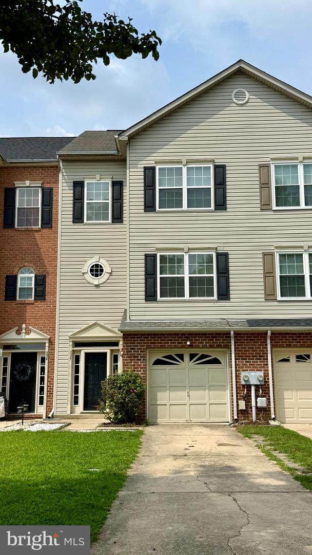 394 Cambridge Place - Photo 1