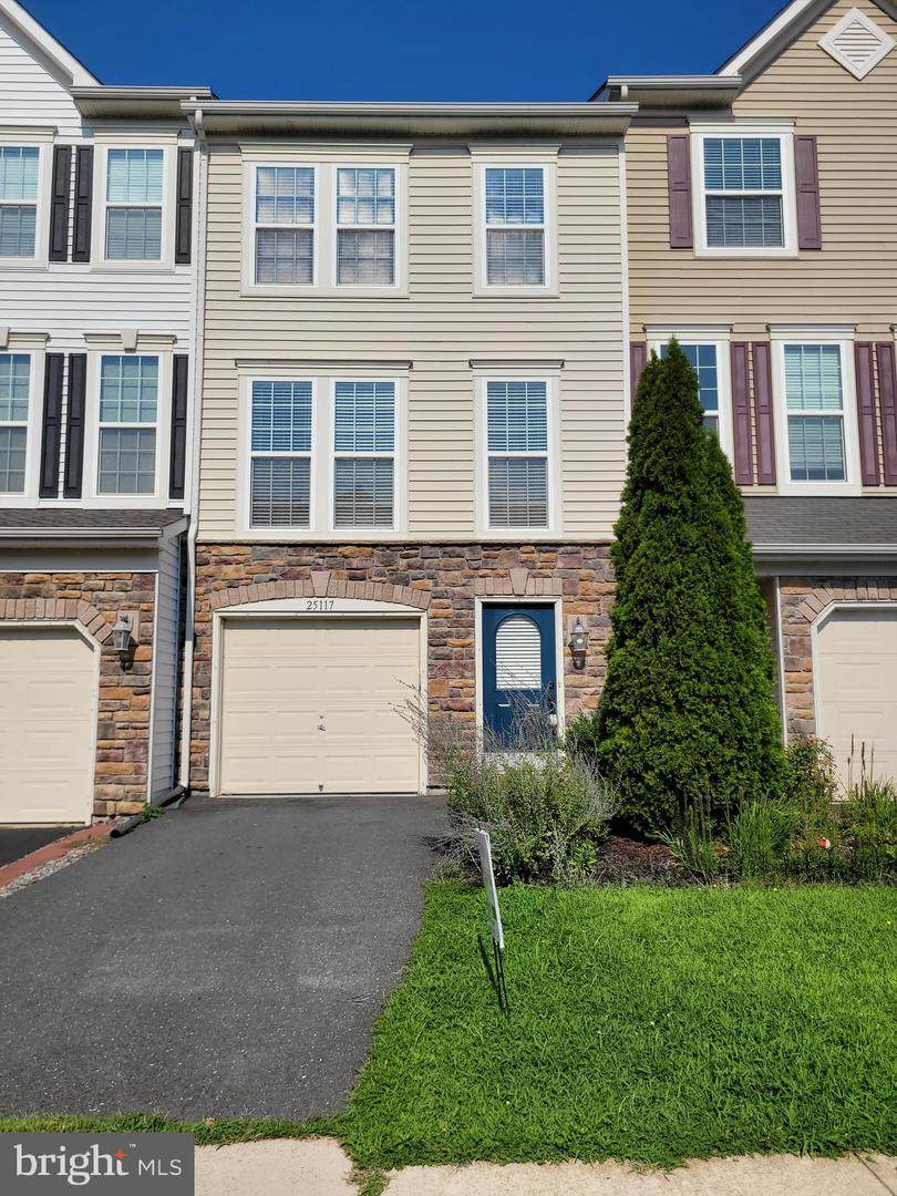 25117 Sweet Myrtle Square - Photo 1