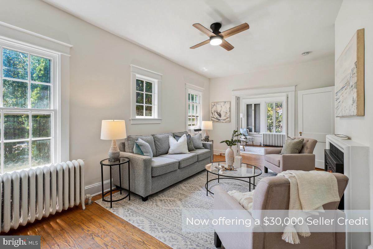 4323 Fessenden Street - Photo 1