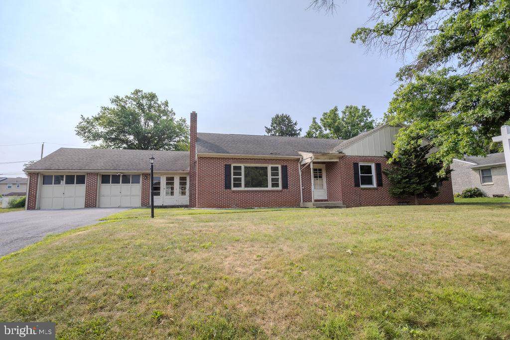 626 Charles Street - Photo 1