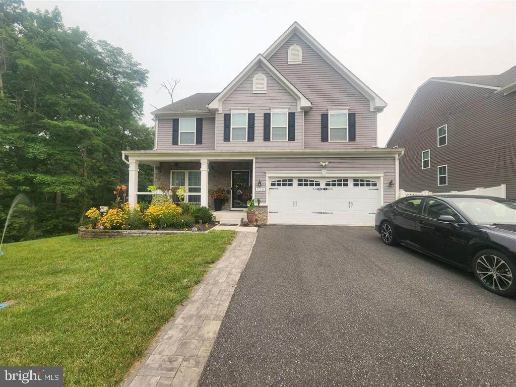528 Potomac Road - Photo 1