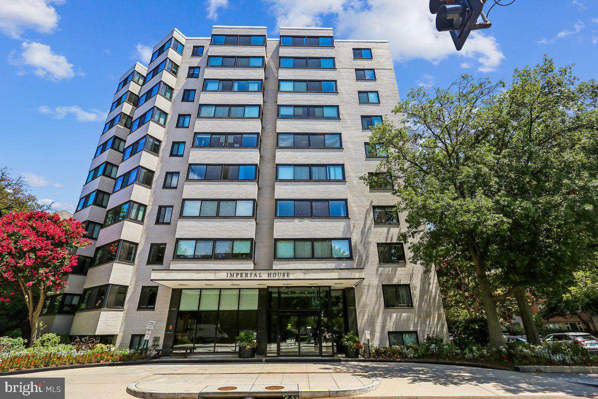 1601 18TH Street - Photo 1