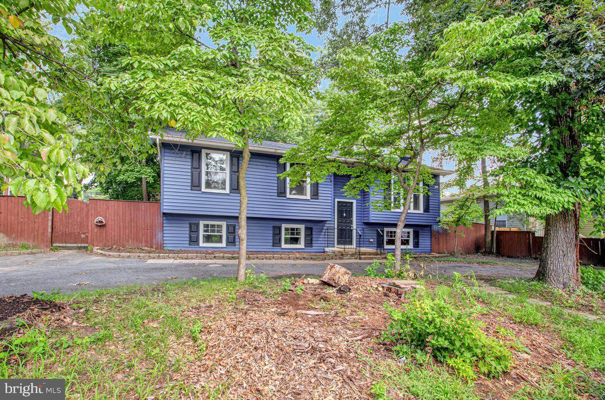 802 207TH Street - Photo 1