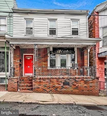 444 Sunbury Street - Photo 1