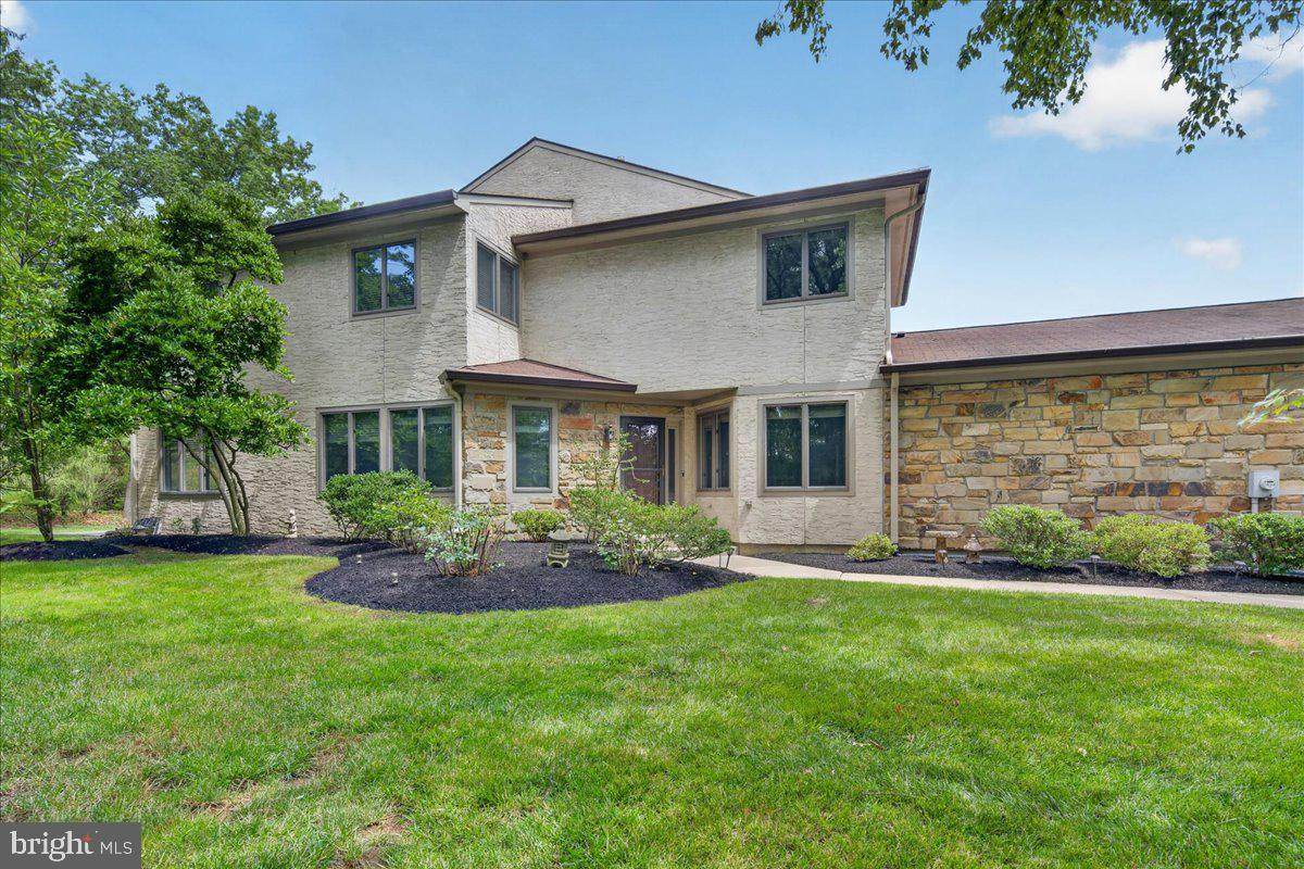 81 Woodmont Drive - Photo 1