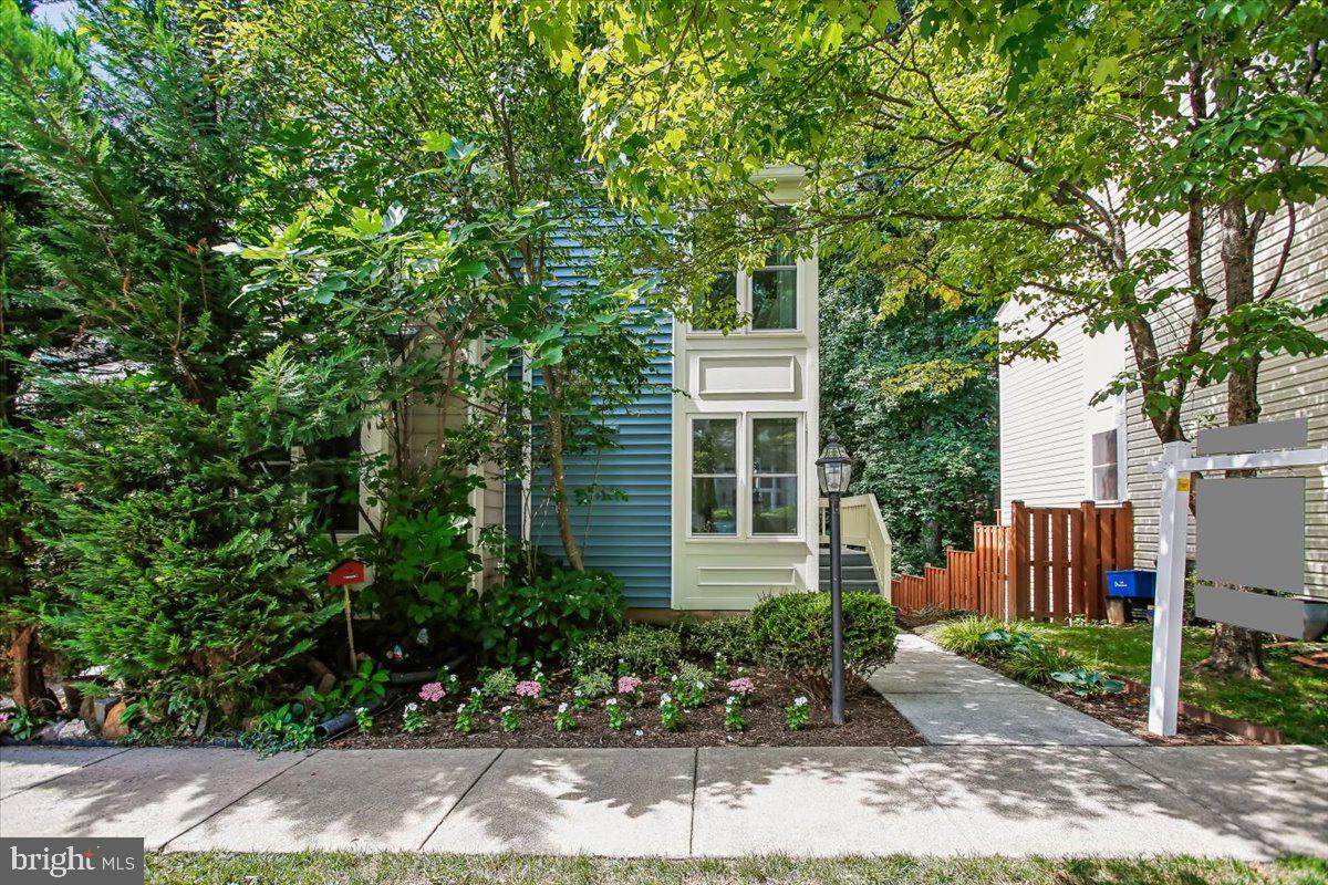 11194 Silentwood Lane - Photo 1