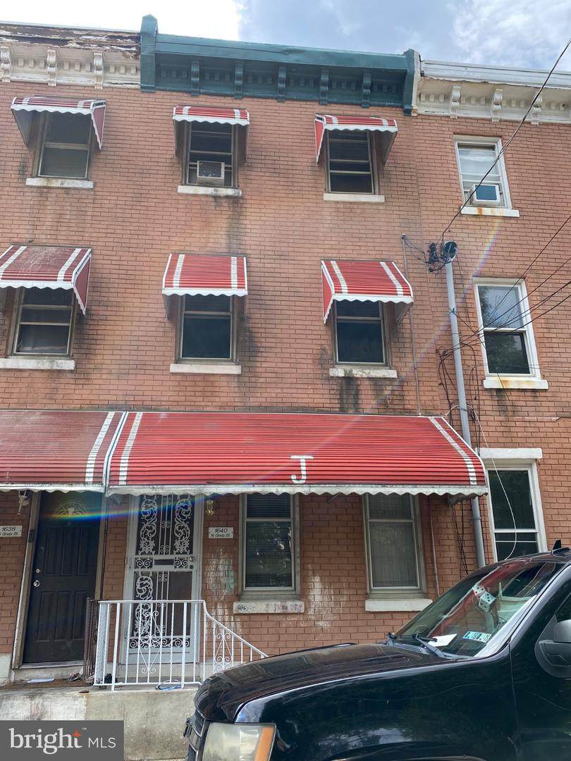 1640 Gratz Street - Photo 1