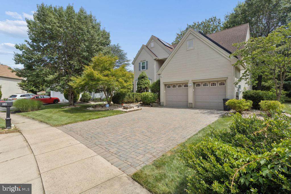 30 Larkspur Drive - Photo 1