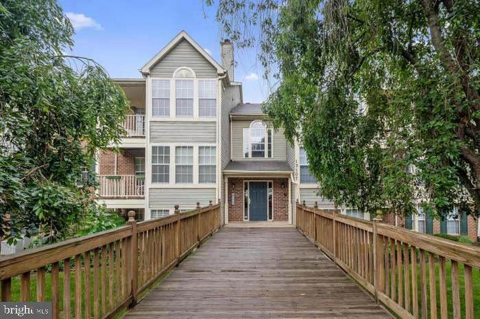 13107 Briarcliff Terrace - Photo 1