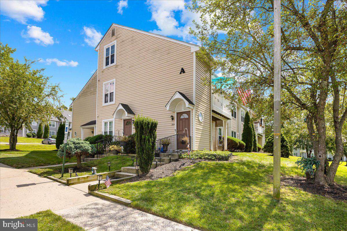 204 Boothby Court - Photo 1