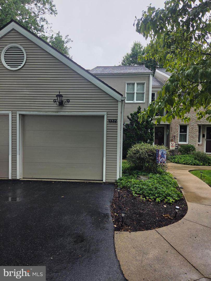1332 Woodland Street - Photo 1