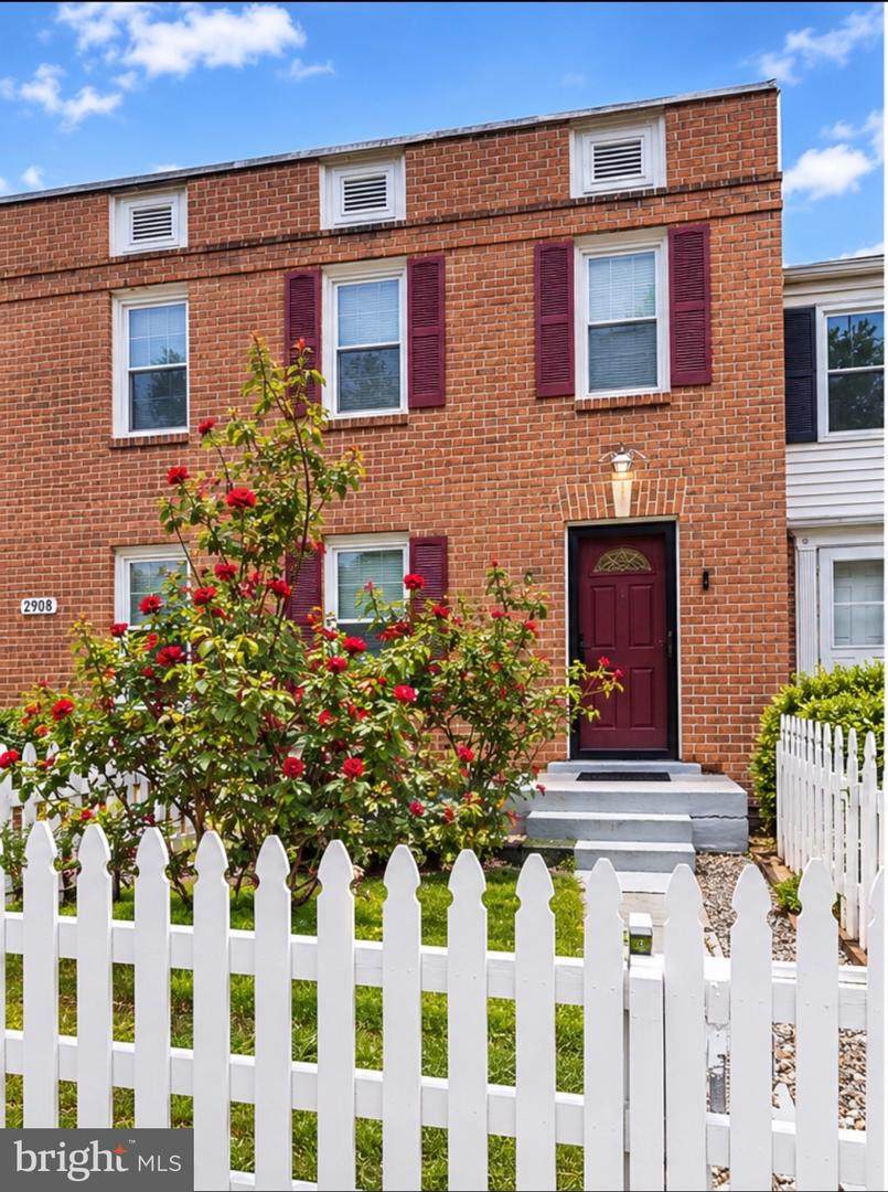 2908 Wren Court - Photo 1