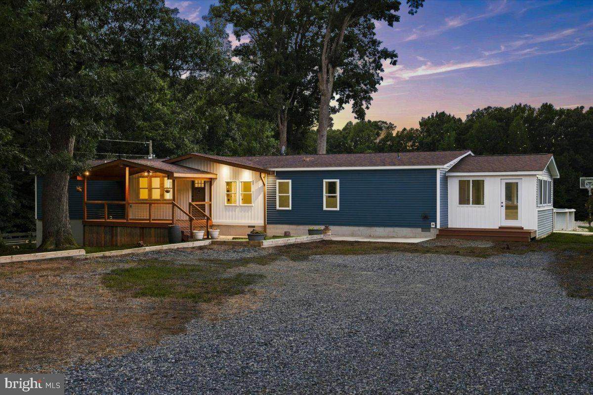 1837 Eastham Road - Photo 1