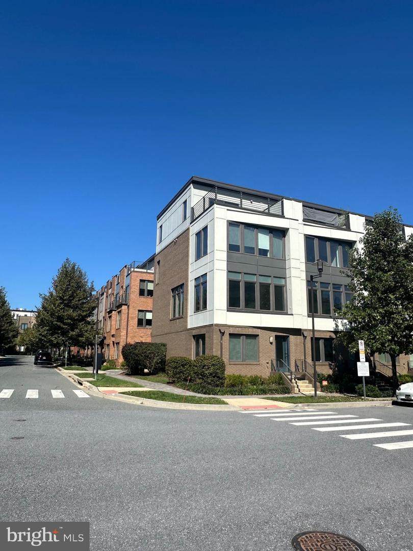 8051 Tribeca Street - Photo 1