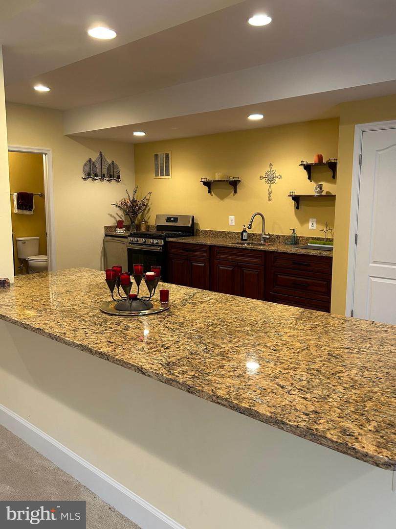 41857 Rawnsley Drive - Photo 1