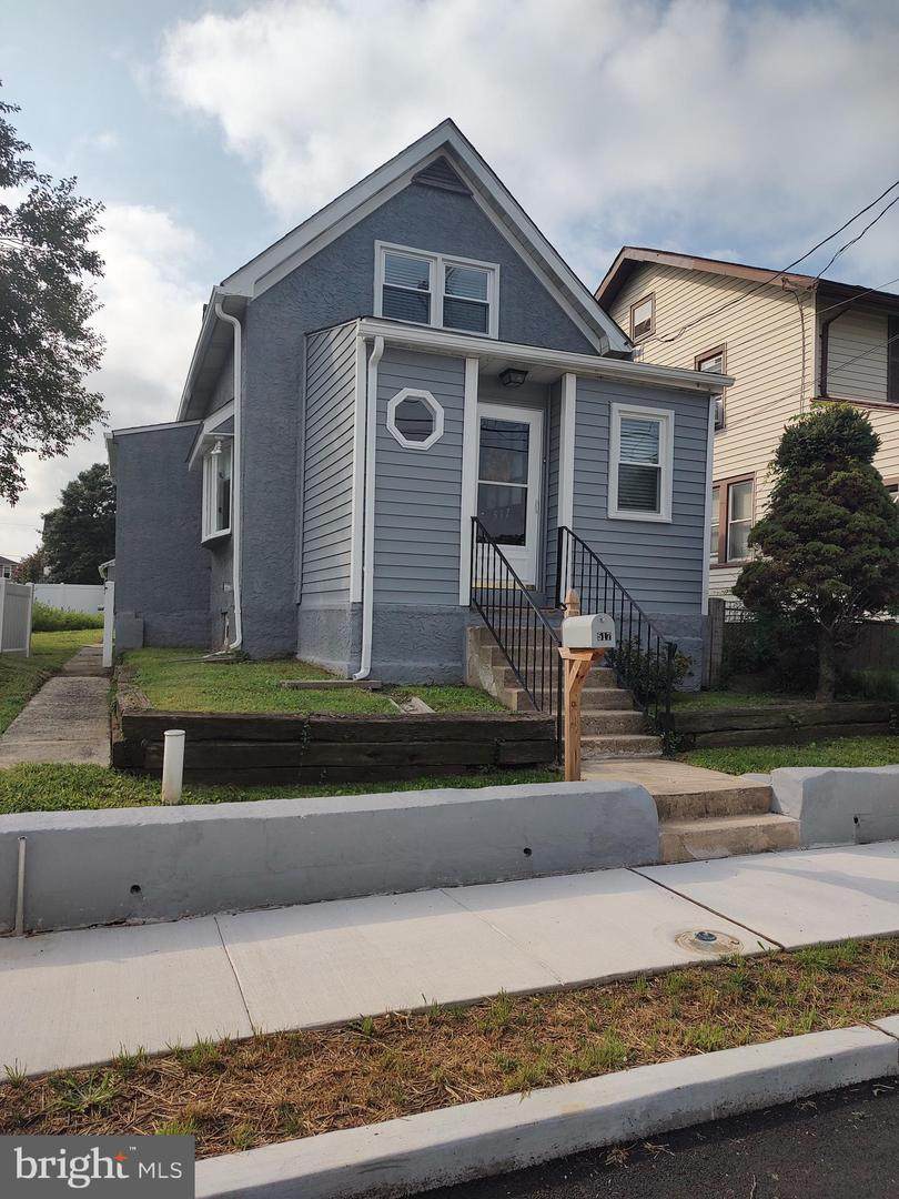 517 Johnson Avenue - Photo 1