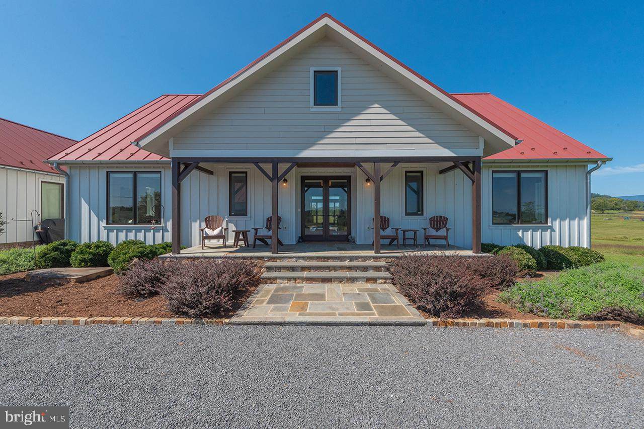 38 Lyle Lane - Photo 1