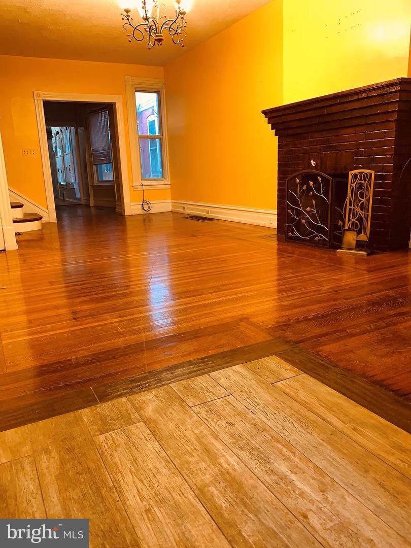 1127 5TH Street - Photo 1
