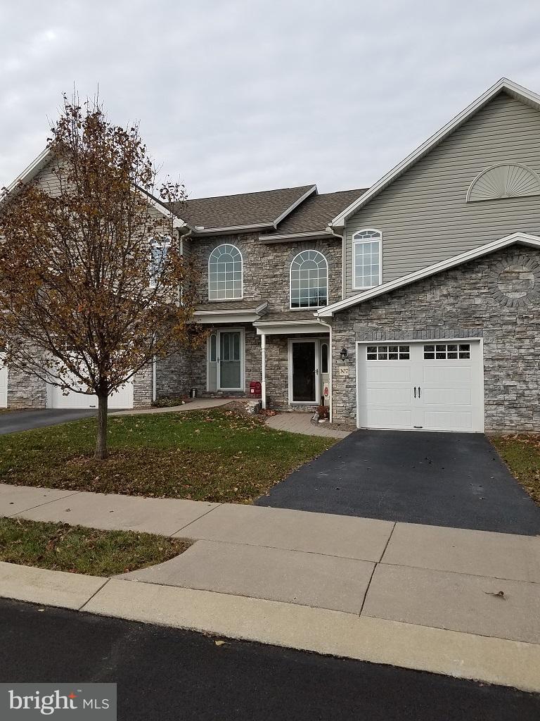 307 Briar Ridge Circle - Photo 1